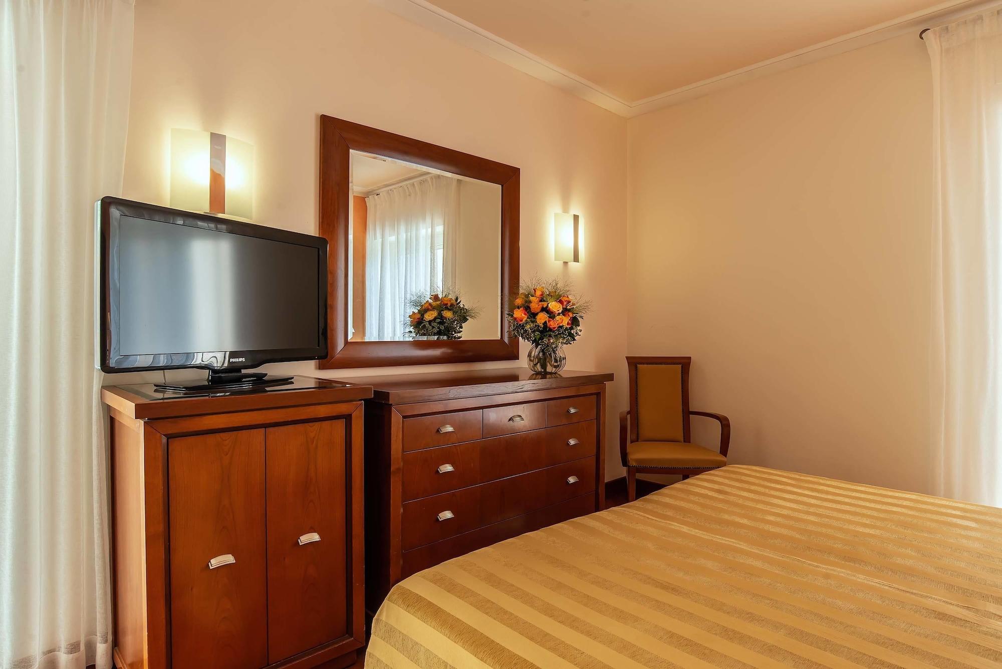 Versilia Palace Hotel Marina di Pietrasanta Esterno foto