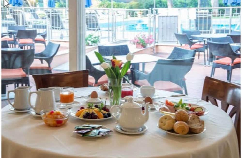 Versilia Palace Hotel Marina di Pietrasanta Esterno foto
