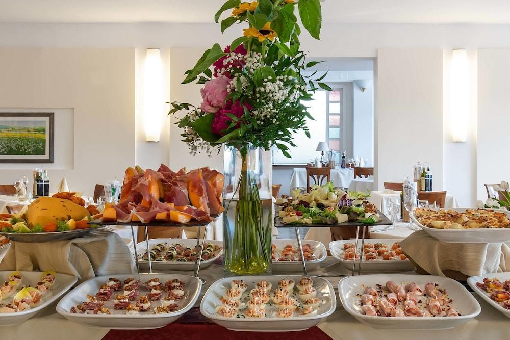 Versilia Palace Hotel Marina di Pietrasanta Esterno foto