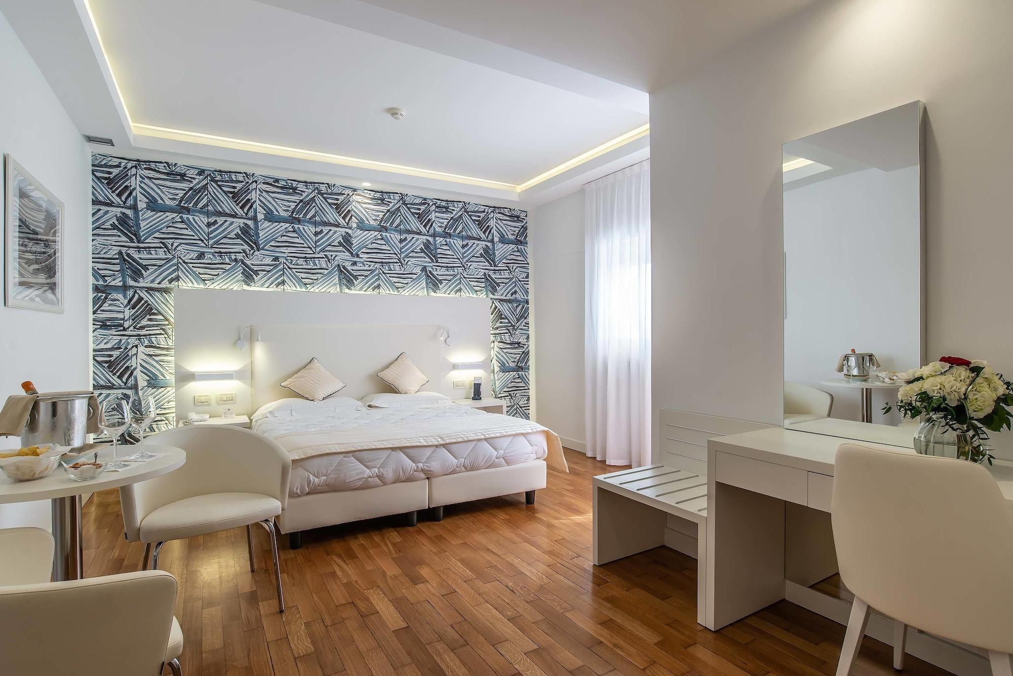 Versilia Palace Hotel Marina di Pietrasanta Esterno foto