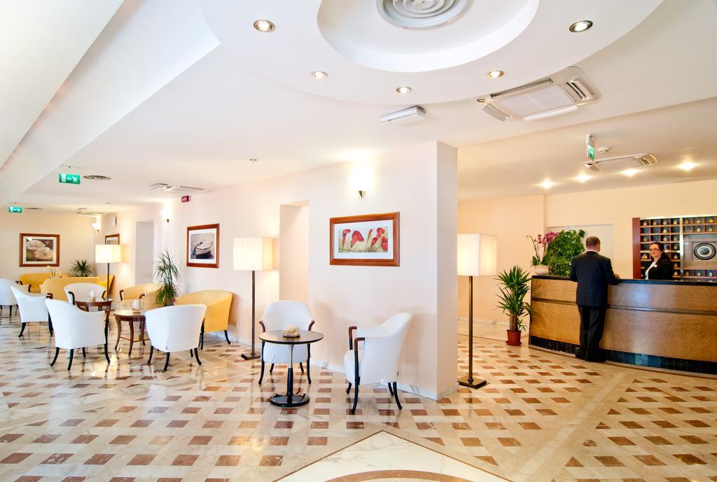 Versilia Palace Hotel Marina di Pietrasanta Esterno foto
