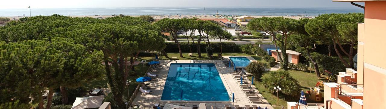 Versilia Palace Hotel Marina di Pietrasanta Esterno foto